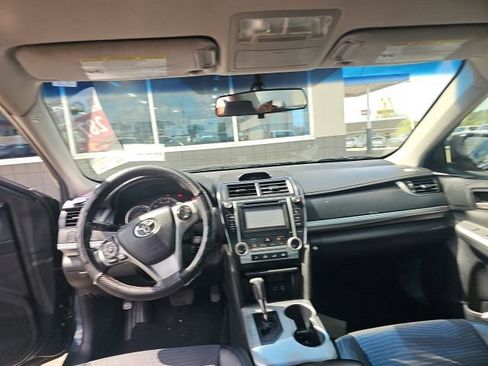 Used 2013 Toyota Camry SE FWD image 15