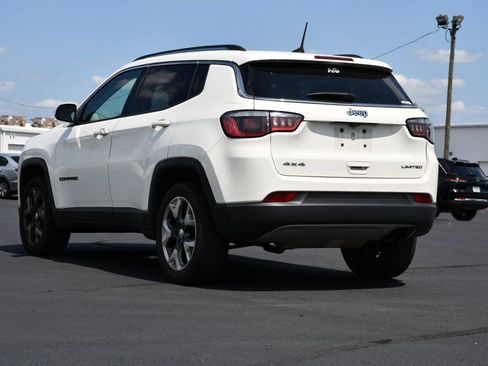 Used 2017 Jeep Compass Limited w/ Navigation Group AWD/4WD image 5