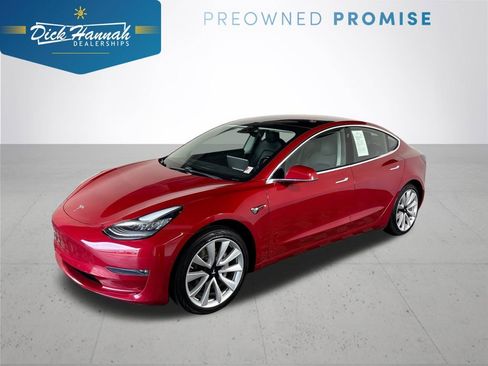 Used 2018 Tesla Model 3 Long Range image 1