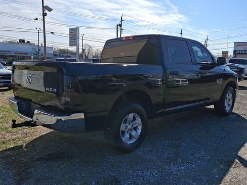 Used 2019 RAM 1500 Tradesman w/ Chrome Plus Package image 5