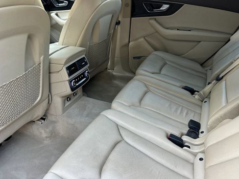 Used 2018 Audi Q7 3.0T Premium Plus image 28