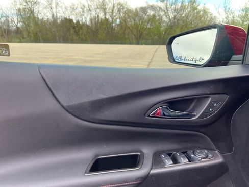 Used 2024 Chevrolet Equinox RS w/ RS Leather Package FWD image 18