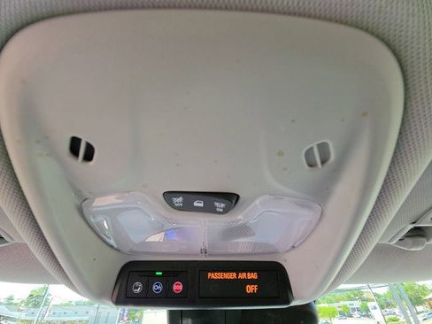 Used 2023 Chevrolet TrailBlazer LS FWD image 21