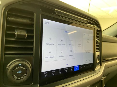 Used 2025 Ford F150 XLT w/ Equipment Group 302A MID image 29