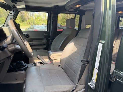 Used 2008 Jeep Wrangler Unlimited Sahara image 15