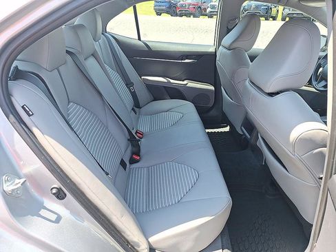 Used 2023 Toyota Camry SE FWD image 22