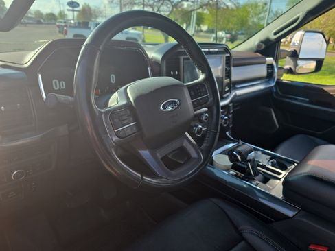 Used 2022 Ford F150 Lariat w/ Equipment Group 502A High image 16