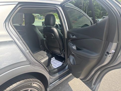 Used 2020 Buick Encore GX Select w/ Sport Touring Package FWD image 38