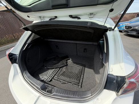Used 2010 MAZDA MAZDA3 s Sport FWD image 11