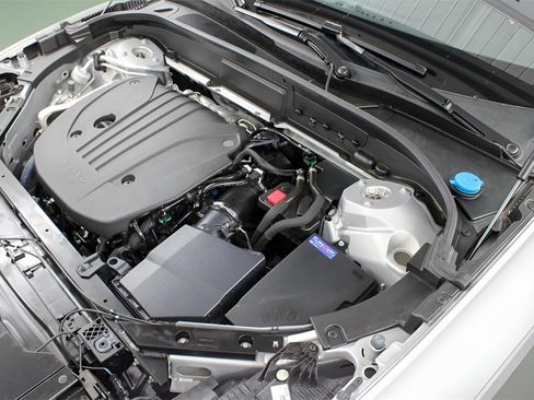 Certified 2025 Volvo XC60 B5 Plus image 27