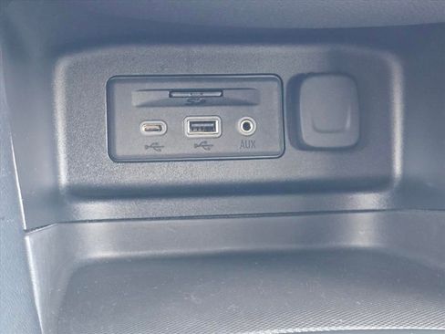 Used 2020 Chevrolet Equinox LT image 24