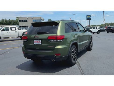 Used 2020 Jeep Grand Cherokee Trailhawk w/ Premium Lighting Group AWD/4WD image 7
