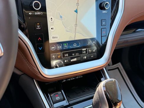Certified 2025 Subaru Outback Touring XT image 25