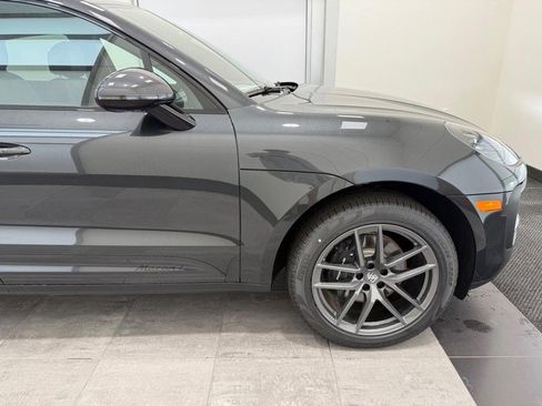 New 2025 Porsche Macan image 10