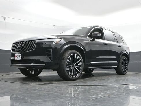 New 2026 Volvo XC90 B6 Ultra w/ Protection Package AWD/4WD image 44