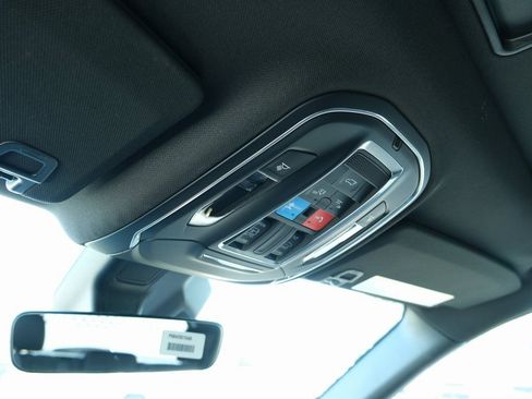New 2025 Jeep Grand Cherokee Laredo w/ Luxury Tech Group I AWD/4WD image 18