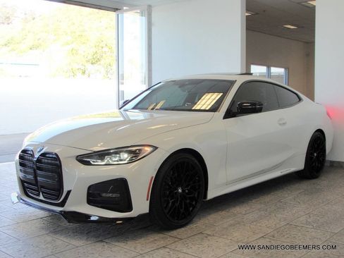 Used 2023 BMW 430i Coupe w/ M Sport Package RWD image 36
