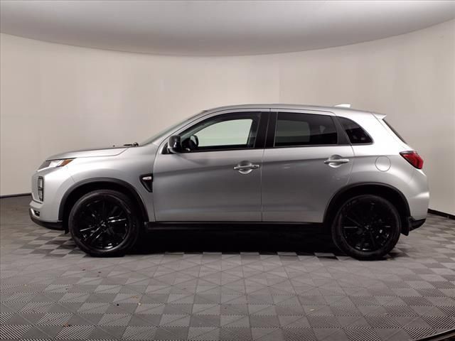 Used 2024 Mitsubishi Outlander Sport LE AWD/4WD image 4