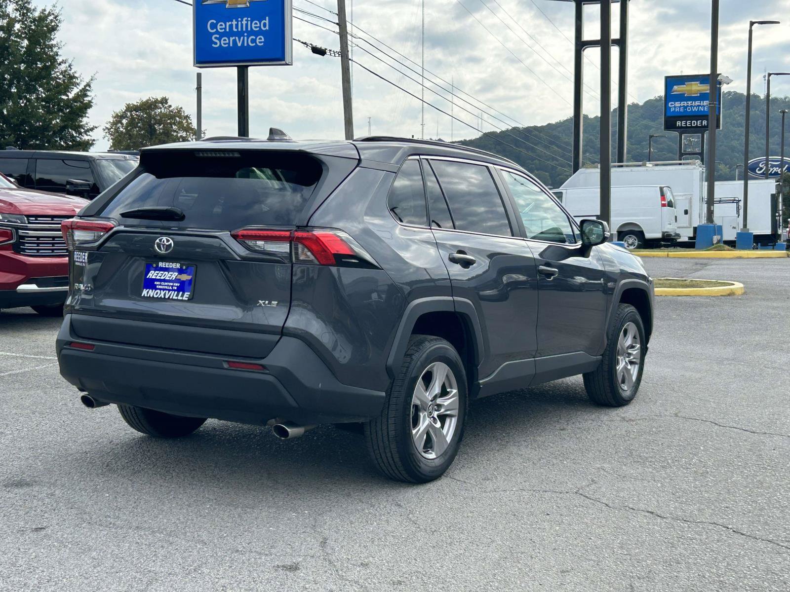 Used 2025 Toyota RAV4 XLE FWD image 7
