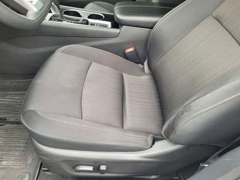 Used 2024 Nissan Altima 2.5 SV image 17