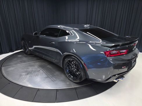 Used 2018 Chevrolet Camaro SS RWD image 11