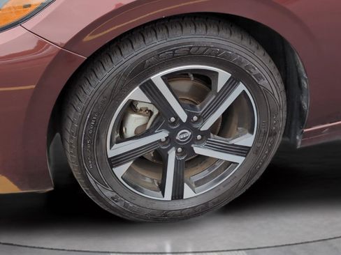 Used 2024 Nissan Sentra SV FWD image 31