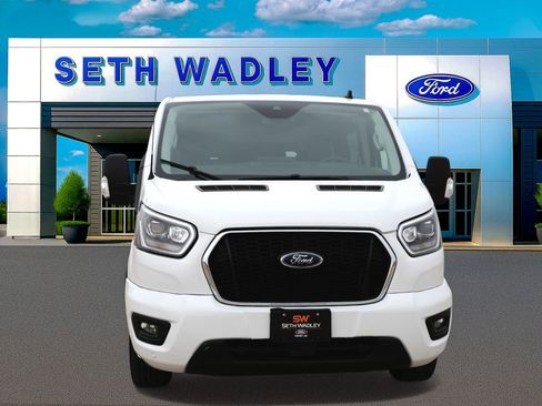 Used 2023 Ford Transit 350 XLT image 2