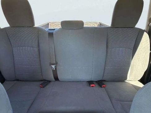 Used 2017 RAM 1500 Express image 15