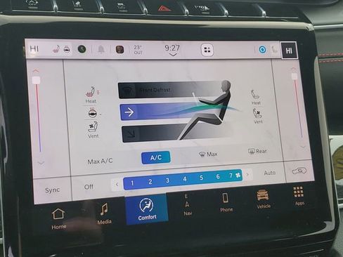 Used 2022 Jeep Grand Cherokee Trailhawk w/ Luxury Tech Group III image 24