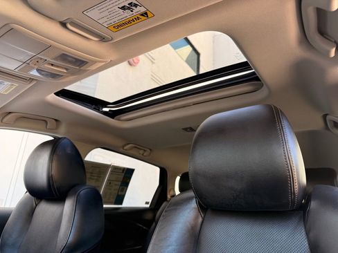 Used 2023 MAZDA CX-9 Touring image 19