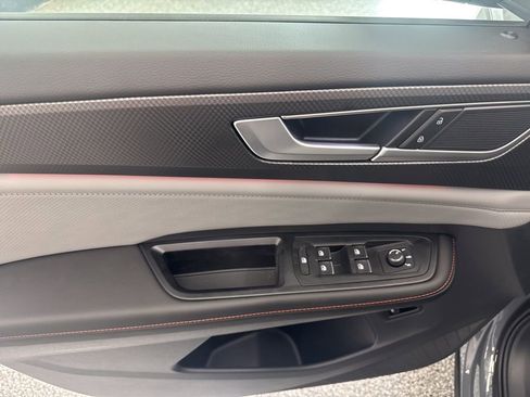New 2026 Volkswagen Atlas Peak Edition AWD/4WD image 19