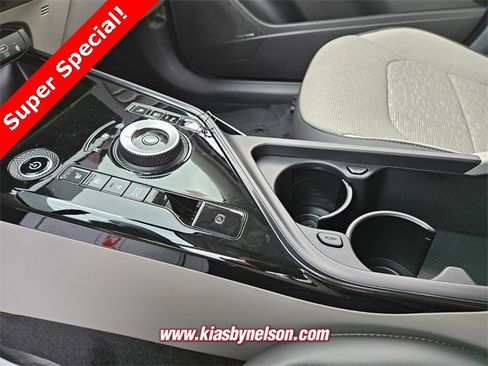 New 2025 Kia Niro Wave w/ Wave Preserve Package image 12