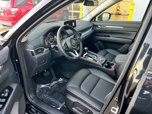 New 2025 MAZDA CX-5 AWD 2.5 S w/ Select Package image 2