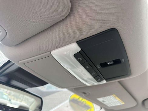 Used 2020 Nissan Altima 2.5 SV image 32