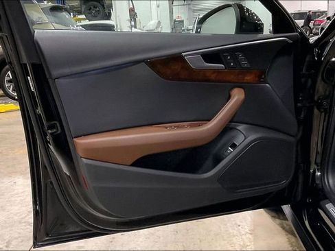 Used 2019 Audi A4 2.0T Premium w/ Convenience Package image 23