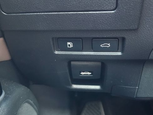 Used 2024 Lexus ES 350 w/ Premium Package image 27