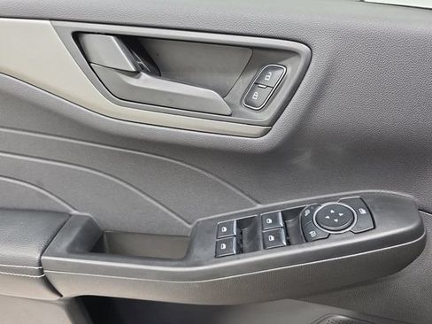 Certified 2023 Ford Escape Active FWD image 28