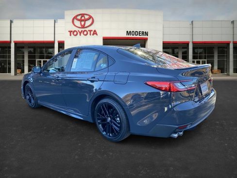 Certified 2025 Toyota Camry SE image 3