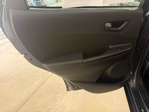 Used 2023 Hyundai Kona SEL AWD/4WD image 23