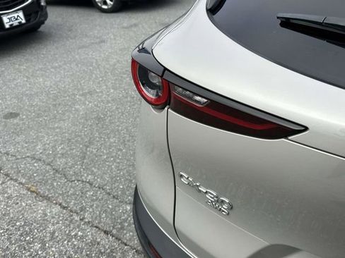 Used 2022 MAZDA CX-30 AWD 2.5 S w/ Select Package image 29
