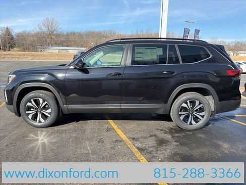 New 2026 Volkswagen Atlas SE image 4