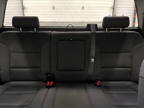 Used 2018 Chevrolet Silverado 1500 LT w/ All Star Edition AWD/4WD image 32