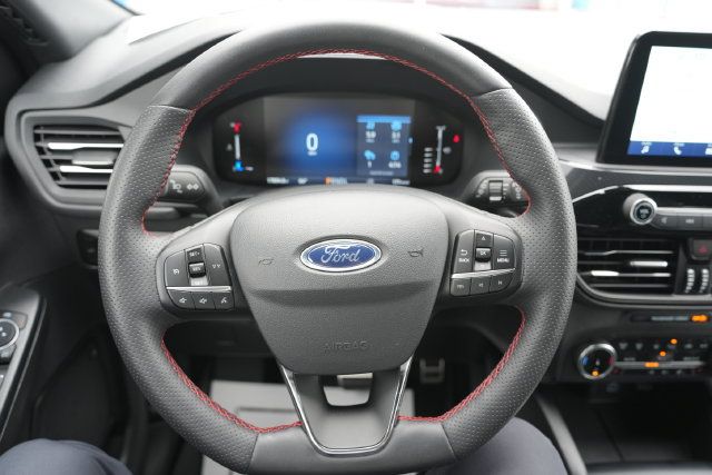 Used 2023 Ford Escape ST-Line AWD/4WD image 26
