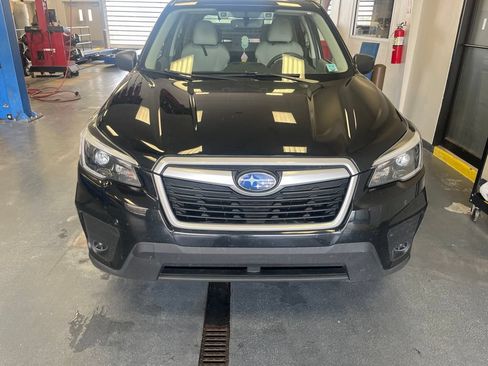 Used 2021 Subaru Forester AWD/4WD image 11