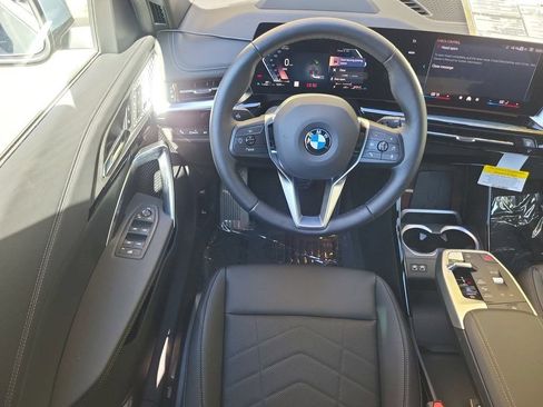 Used 2025 BMW X1 xDrive28i w/ Premium Package AWD/4WD image 36