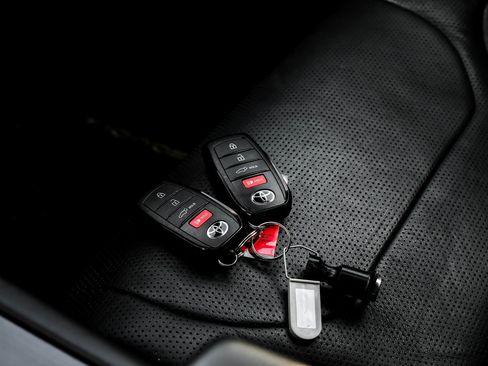 Used 2023 Toyota Sequoia Platinum image 67