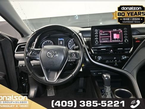 Used 2024 Toyota Camry SE FWD image 12