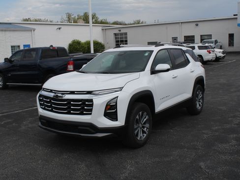 New 2026 Chevrolet Equinox LT FWD image 7