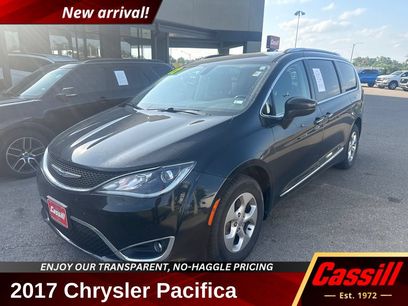 Used 2017 Chrysler Pacifica Touring-L Plus