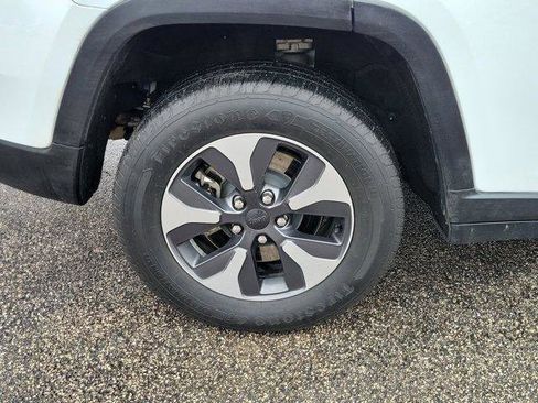 Used 2022 Jeep Grand Cherokee Limited 4xe AWD/4WD image 5